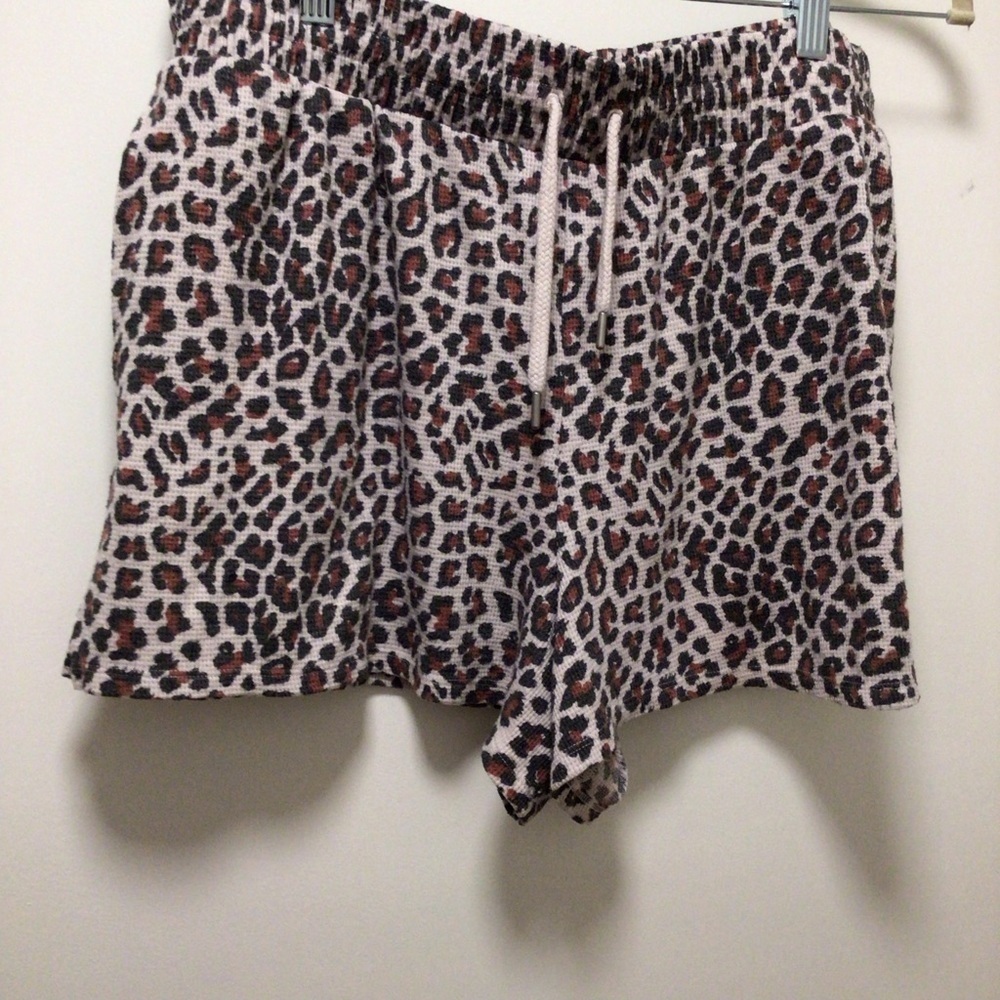 Womens Victoria’s Secret Leopard Print Shorts